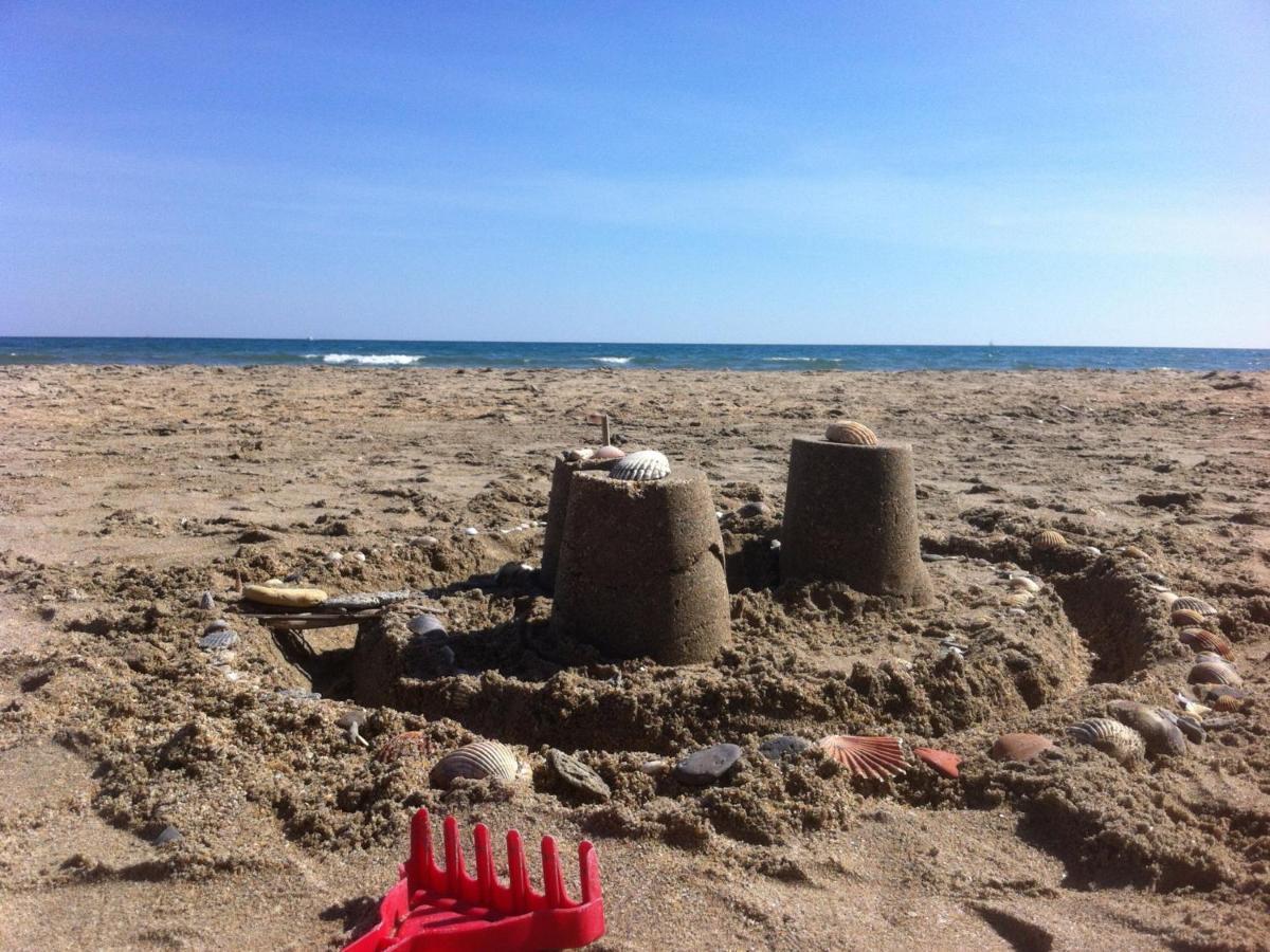 Studio Cabine A 300M De La Plage Avec Loggia Vitree - Fr-1-338-428 Sète Dış mekan fotoğraf