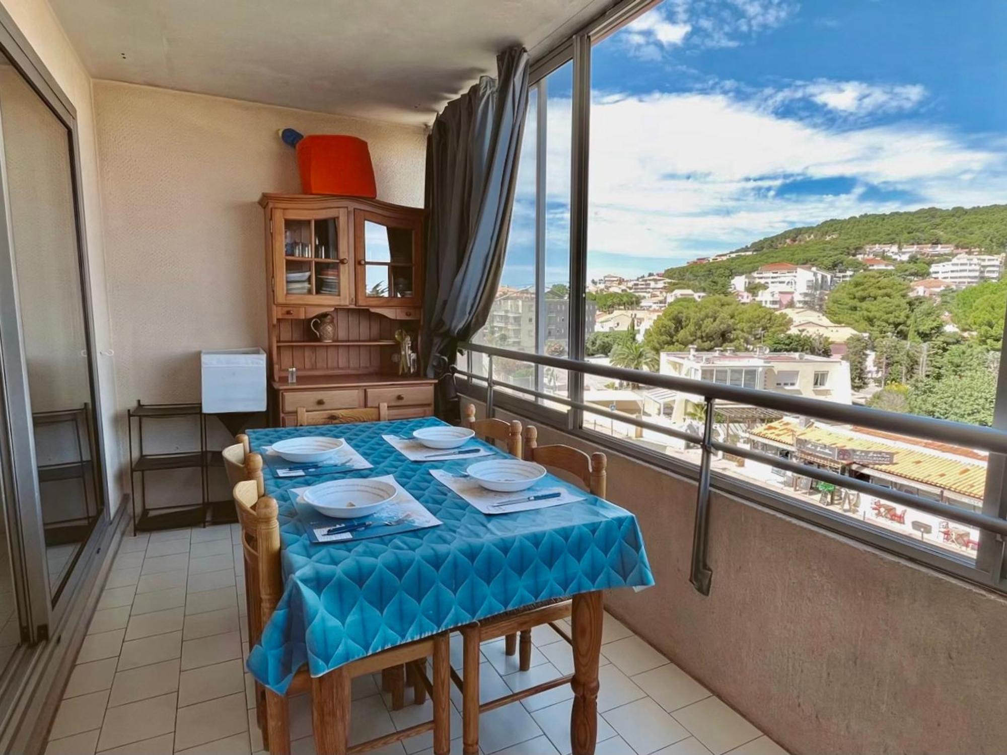 Studio Cabine A 300M De La Plage Avec Loggia Vitree - Fr-1-338-428 Sète Dış mekan fotoğraf