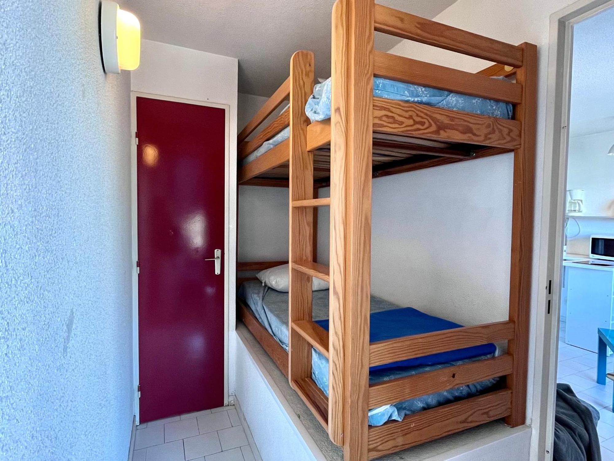 Studio Cabine A 300M De La Plage Avec Loggia Vitree - Fr-1-338-428 Sète Dış mekan fotoğraf